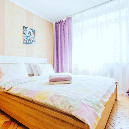 1 Room 50M2 Center Of Obolon Near River Side. Dream Town Kyiv Exterior photo
